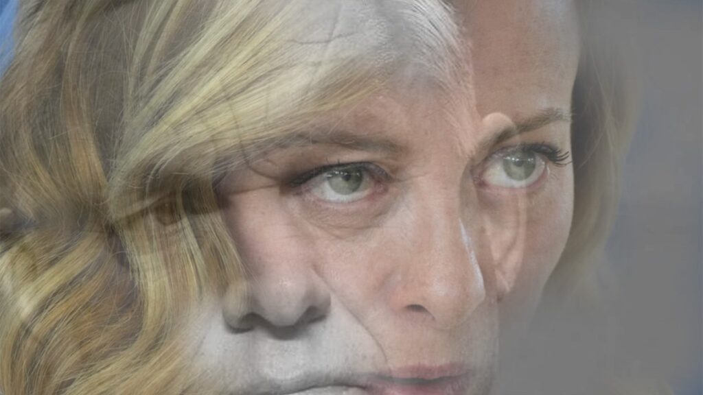 visages de meloni et d'orban superposés